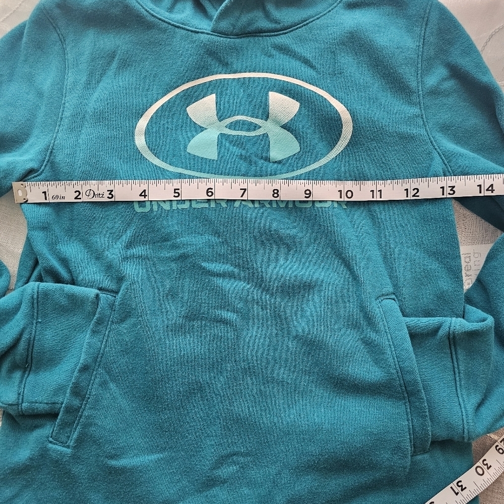 Kids Under Armour hoodie sweater size 7 cozy comfort - Picture 2 of 6